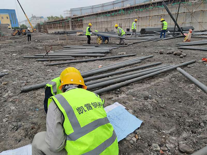 武汉螺栓球网架结构